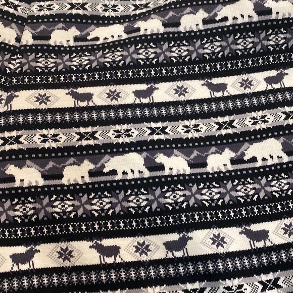 Lands’ End Serious Sweats Fair Isle Polar Bear Knit Lounge Fleece Lined Pants - Picture 5 of 10